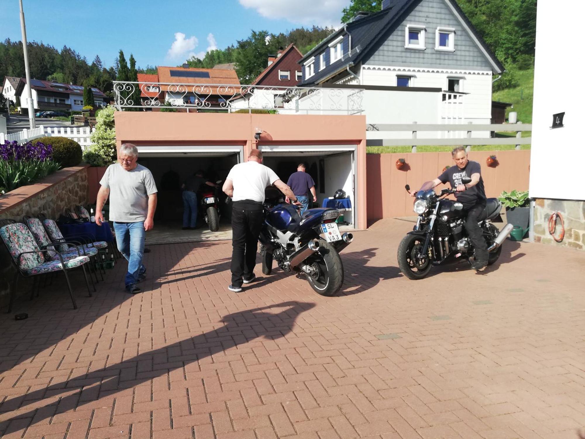 Pension Rheingold Garni บาดกรุนด์ ภายนอก รูปภาพ