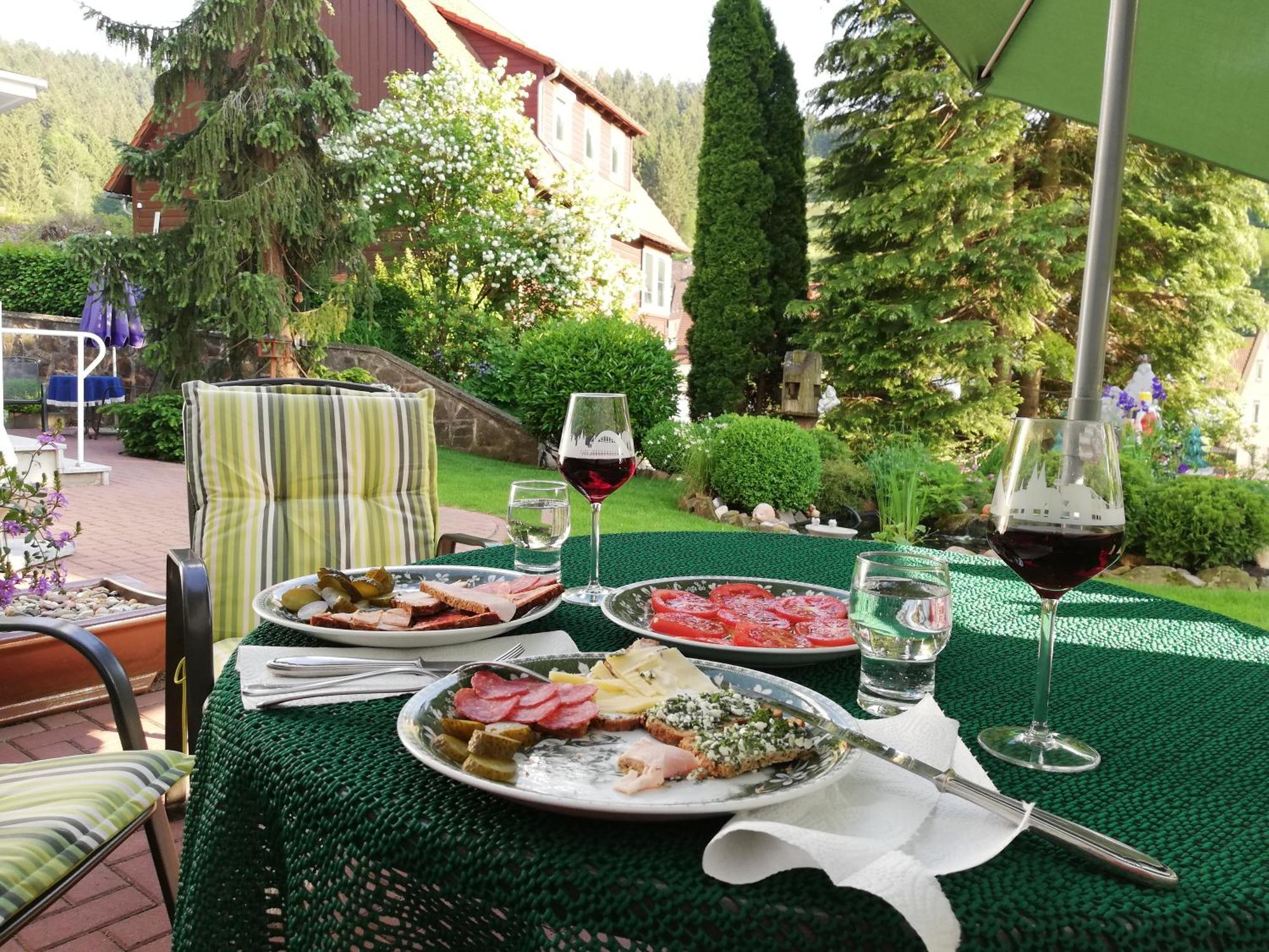 Pension Rheingold Garni บาดกรุนด์ ภายนอก รูปภาพ