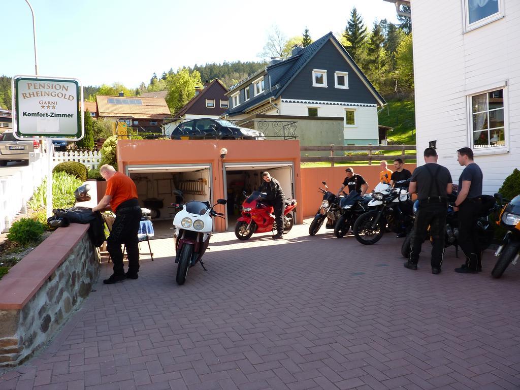 Pension Rheingold Garni บาดกรุนด์ ภายนอก รูปภาพ